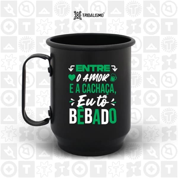 Entre o amor e a cachaça eu tô bêbado